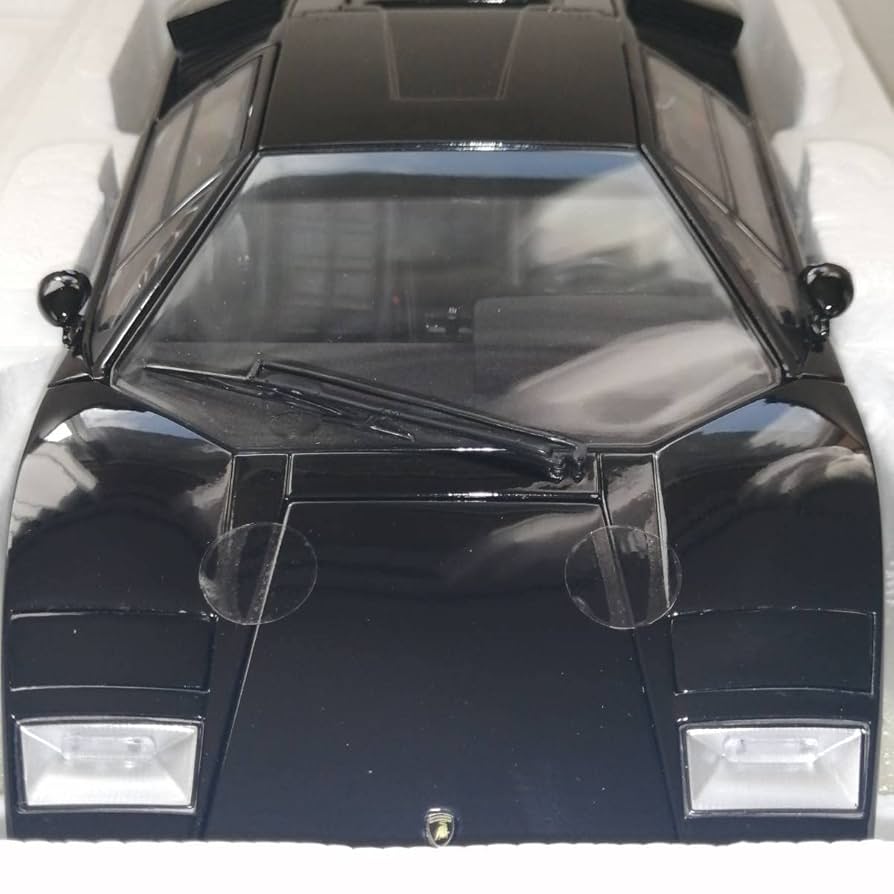 188　京商　1/18　ランボルギーニ　カウンタック　LP400　黒　ブラック 楽天市場】京商 1/18 ランボルギーニ カウンタック LP400 1974